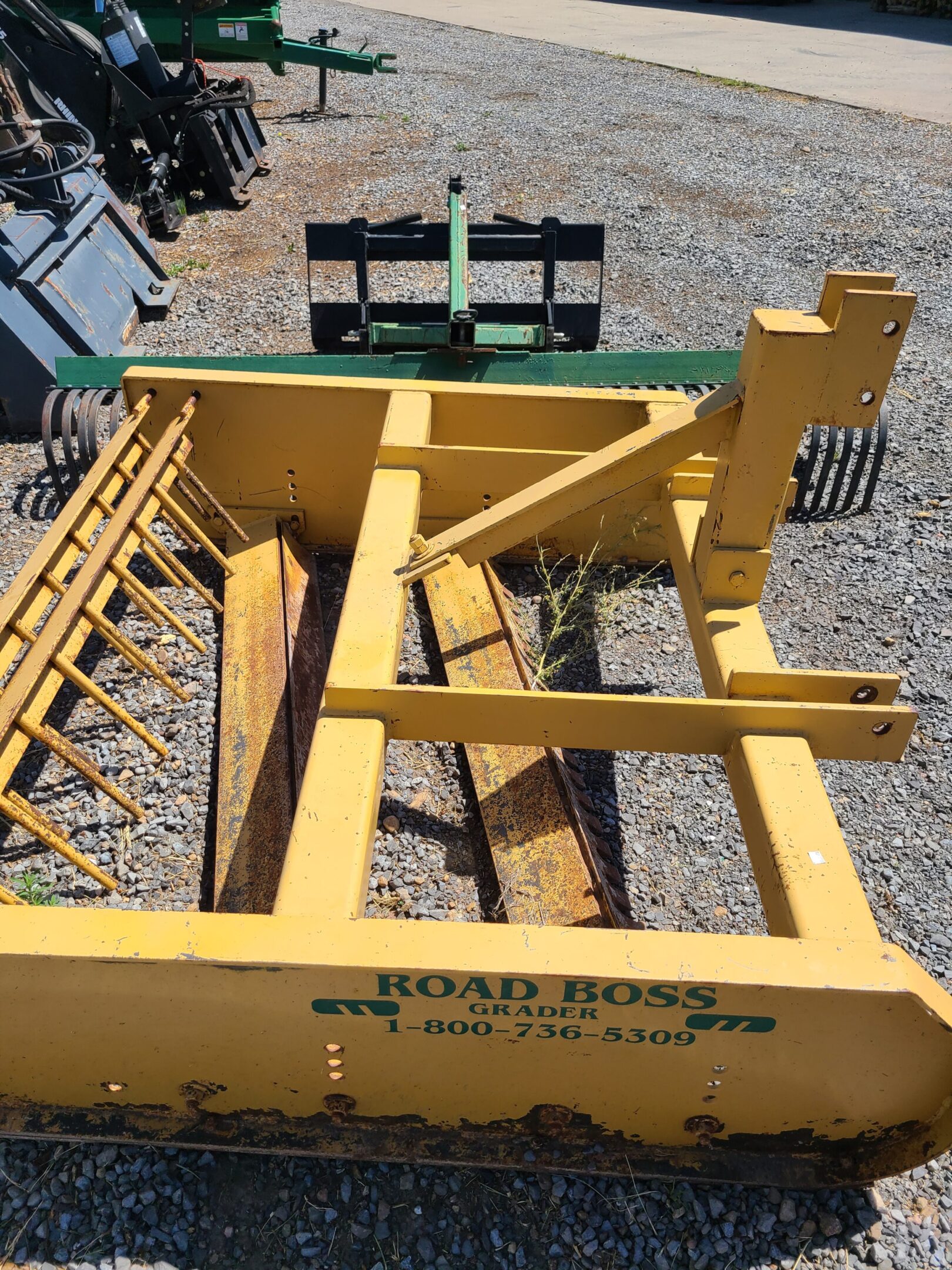 skid or 3 pl land leveling